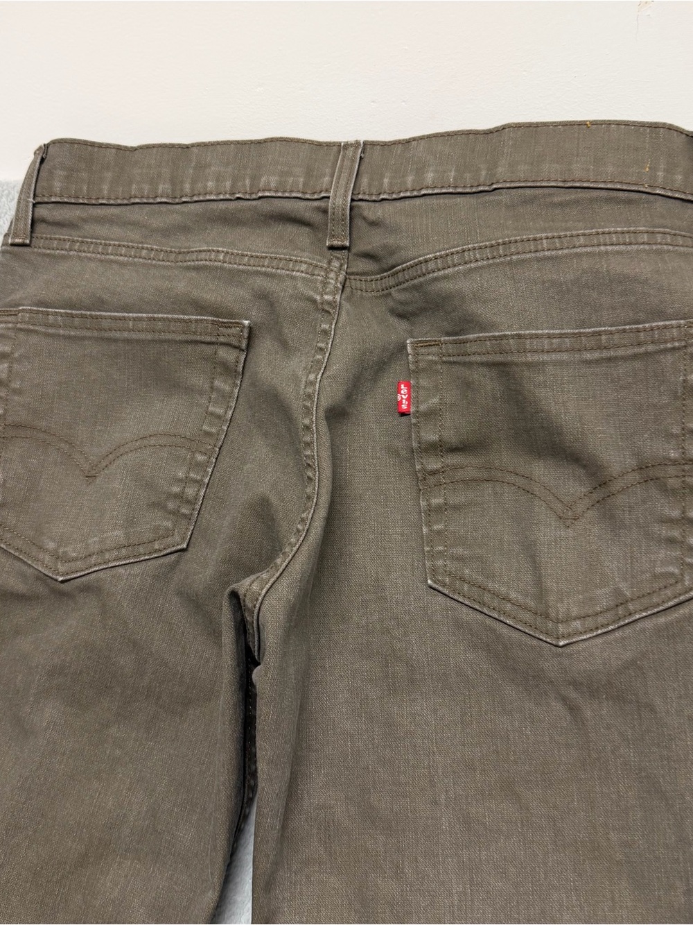Levis 501 Men’s 34x32 Brown Straight Leg Zipper Classic Fit Jeans - Picture 10 of 11